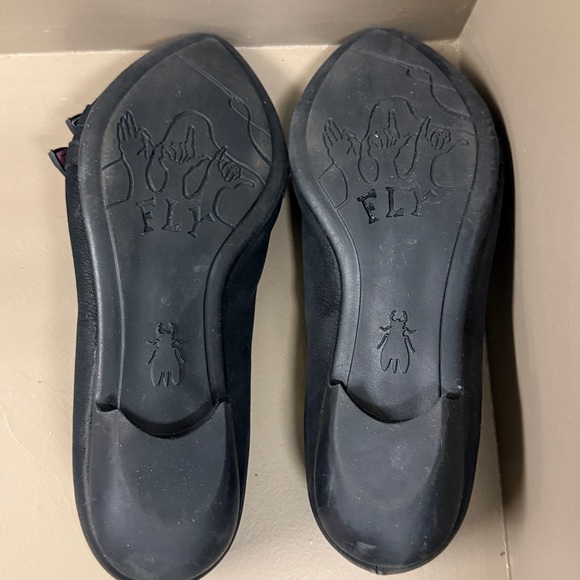Fly London Suede Black Ballet Flats Edgy Buckle Detail, Pointed Toe EUC sassy - Picture 10 of 10